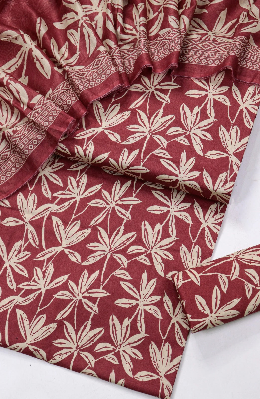 3pc unstiched lawn with golden embroidery