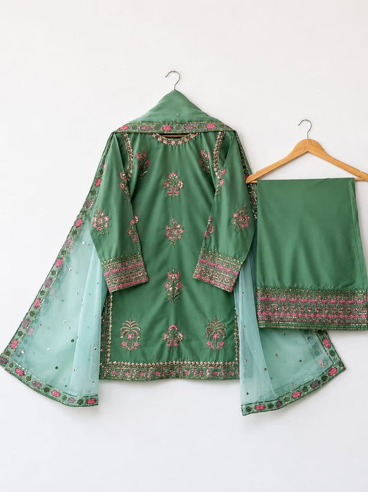 Elegant Green Embroidered 3 Piece Lawn Suit for Women
