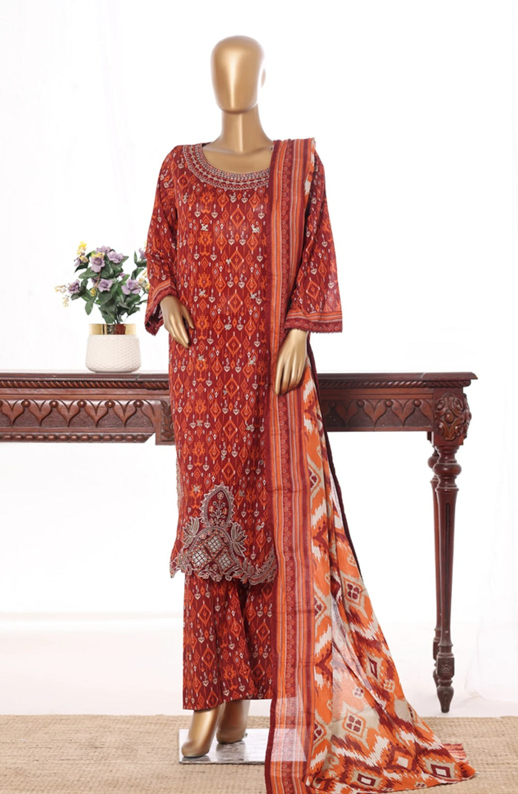 3 PS EMBROIDED LAWN