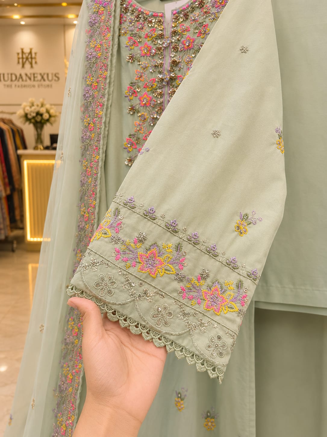 Luxury Mint Green Embroidered 3 Piece Lawn Suit for Women | Premium Pakistani Dress